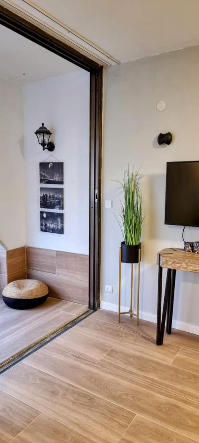 Liz'S Place Eilat Bagian luar foto